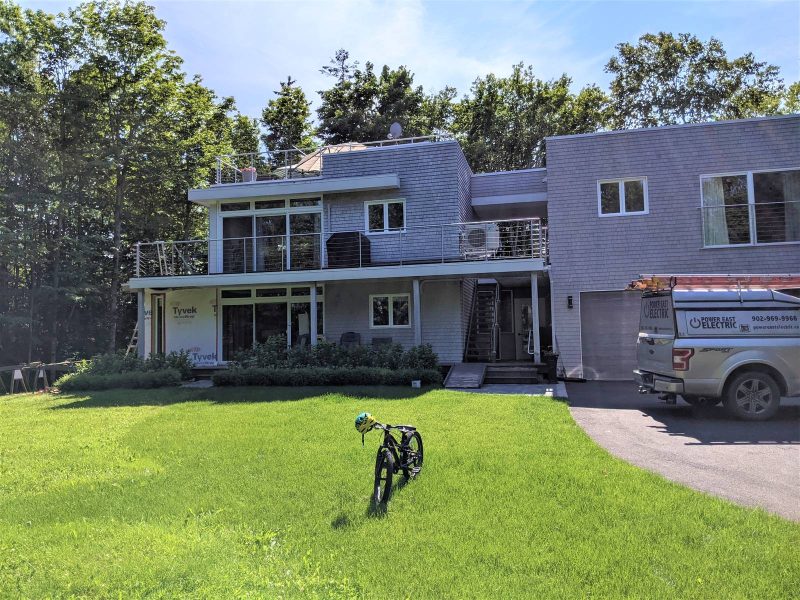 Power East Electric: modern home service